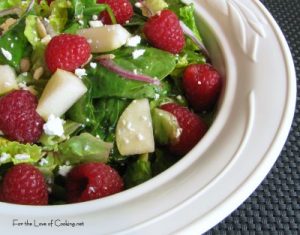 Mixed Greens with Raspberries and Pears