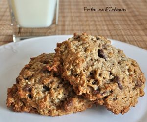 Banana, Oatmeal, Chocolate Chip, Pecan Cookies