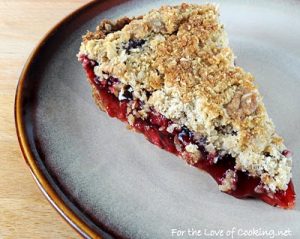 Raspberry Oatmeal Crumb Pie
