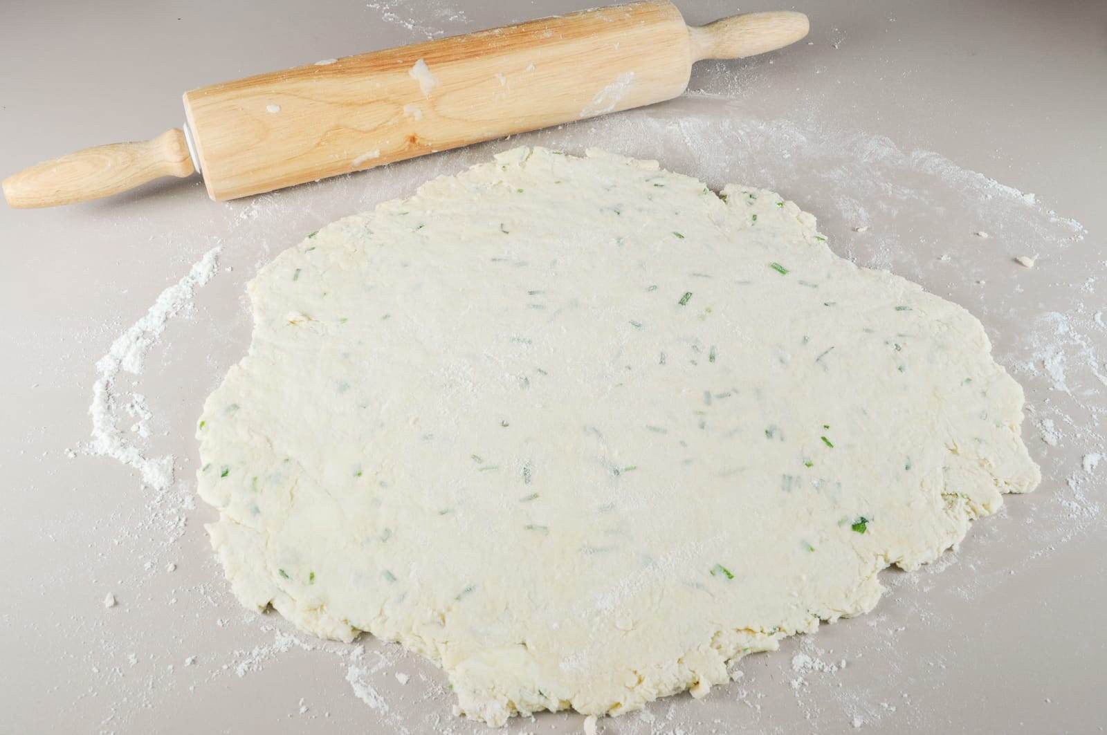 Flaky Buttermilk and Chive Biscuits