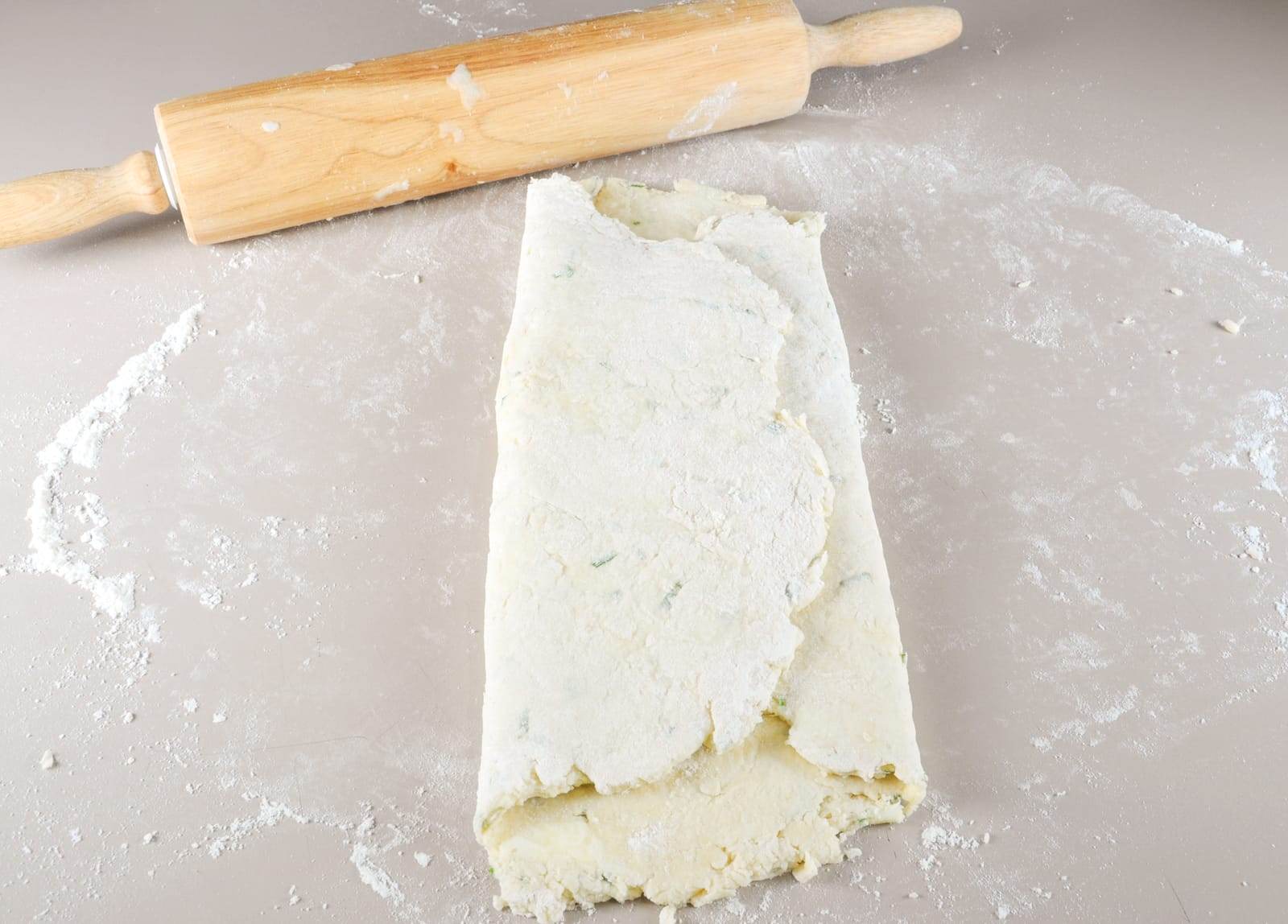 Flaky Buttermilk and Chive Biscuits