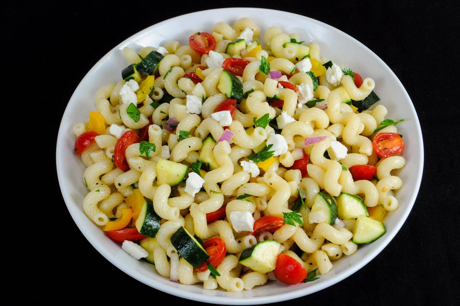 Pasta Salad with Tomatoes, Zucchini, and Feta