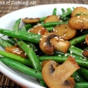 Sesame Green Beans with Mushrooms and Chestnuts
