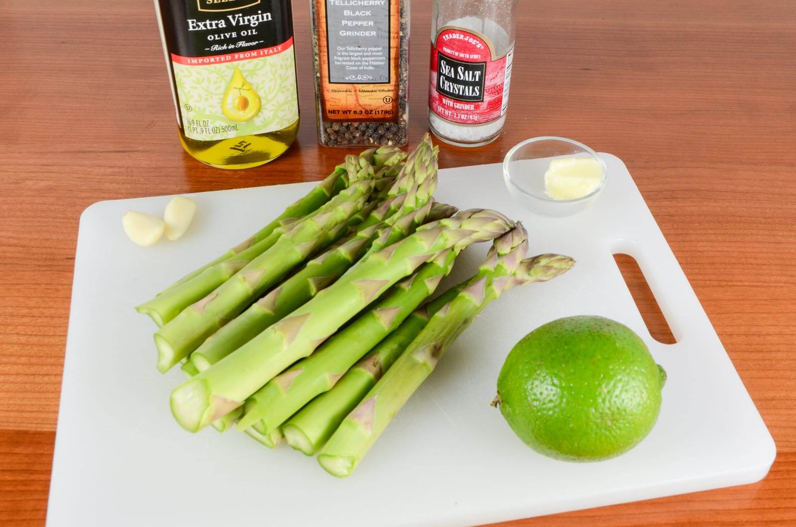 Asparagus with Garlic and Lime