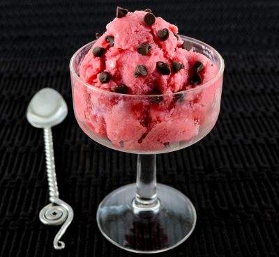 Raspberry Frozen Yogurt