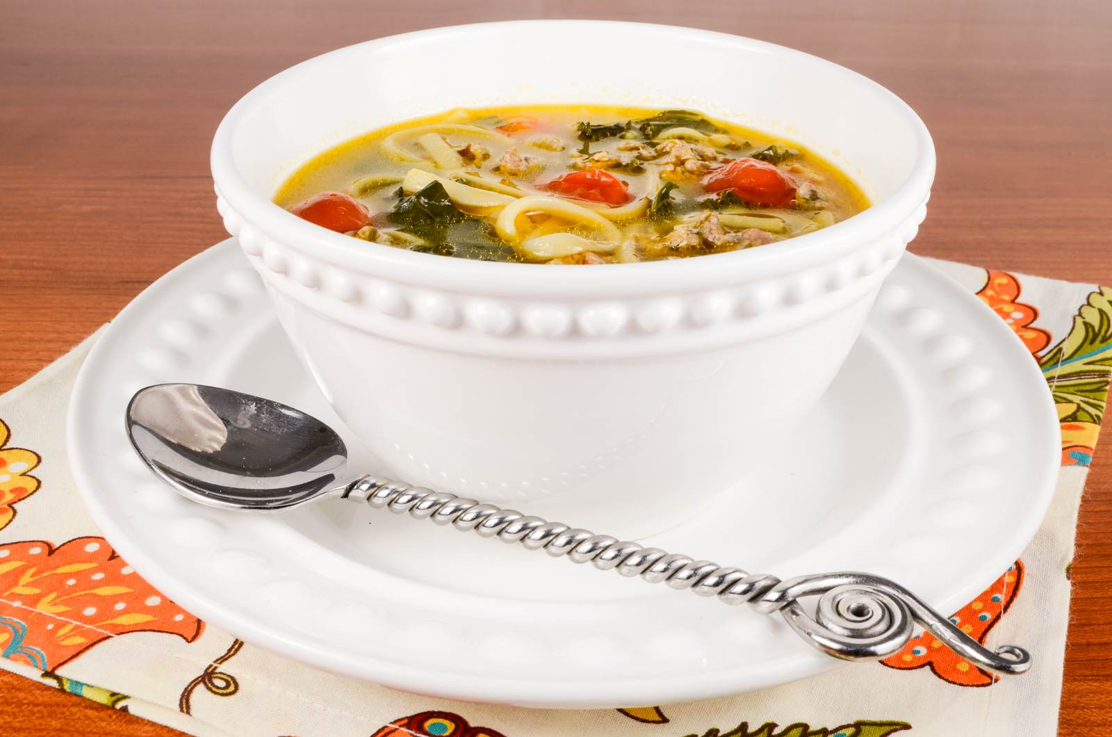 Linguine with Chicken Italian Sausage, Tomatoes, and Kale Soup