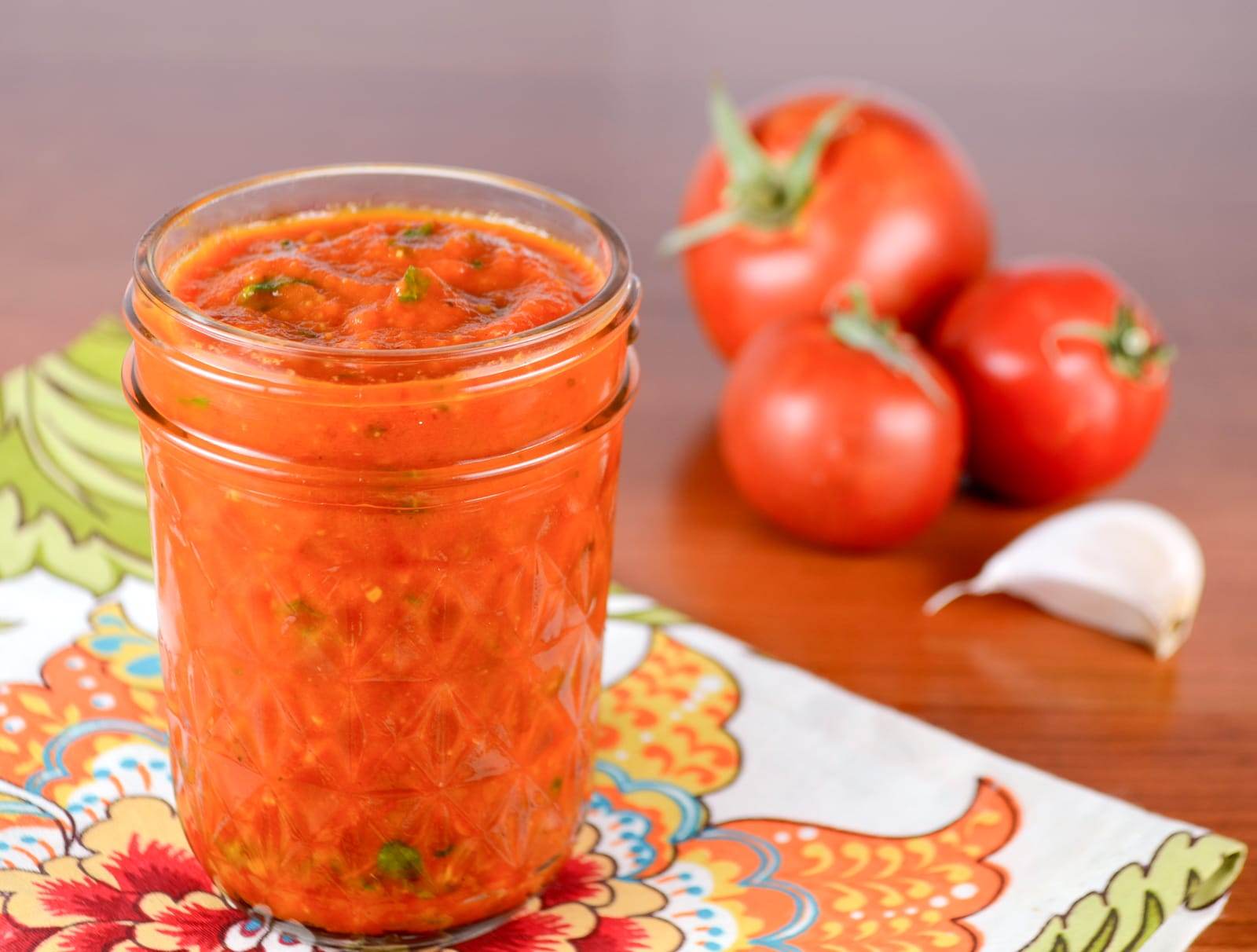 Roasted Tomato and Fresh Basil Pizza Sauce