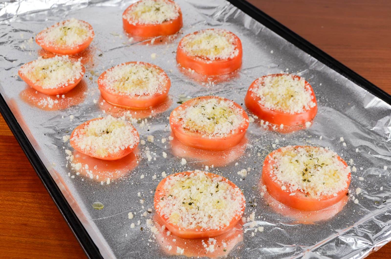 Baked Parmesan Tomato Slices