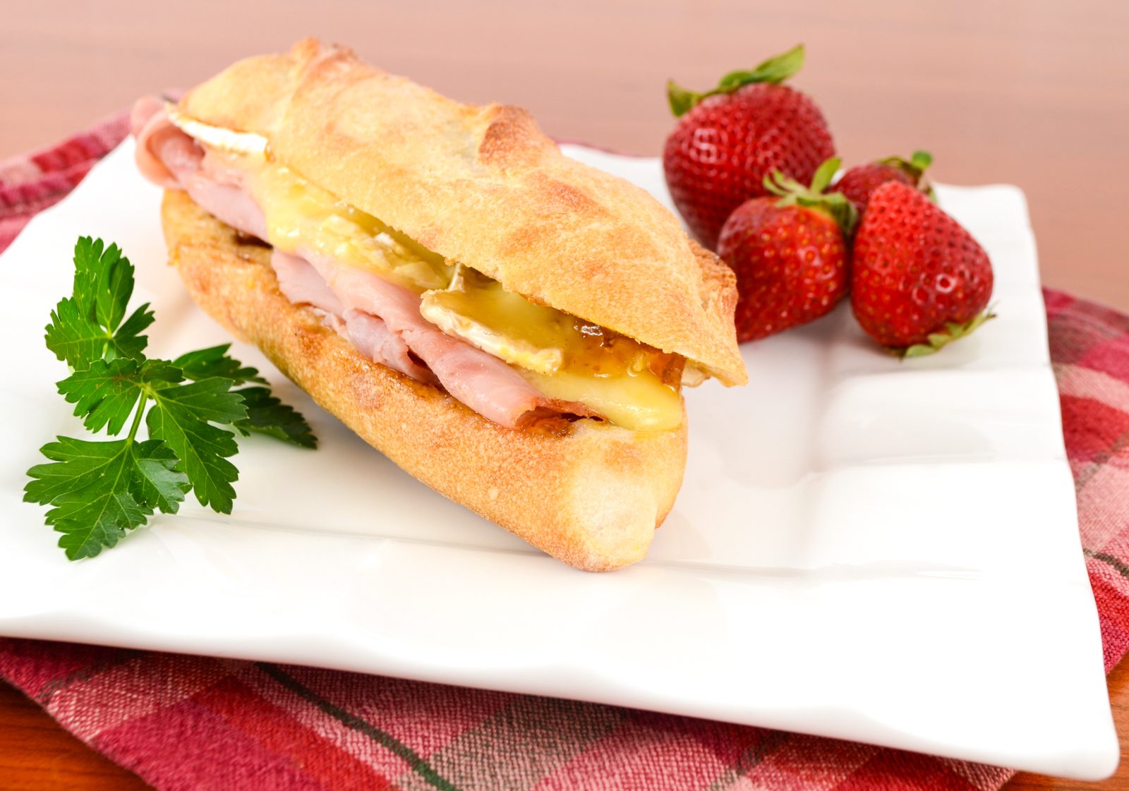 Toasted Ham and Brie on a Baguette with Fig Jam, image size:1600x1121