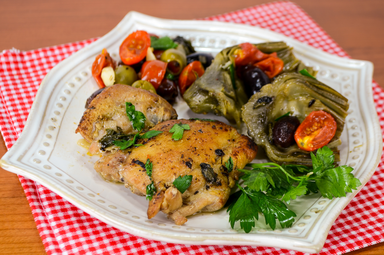 Tuscan Chicken with Artichokes, Tomatoes, and Olives