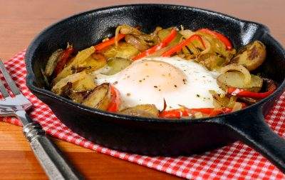 Skillet Egg and Potatoes