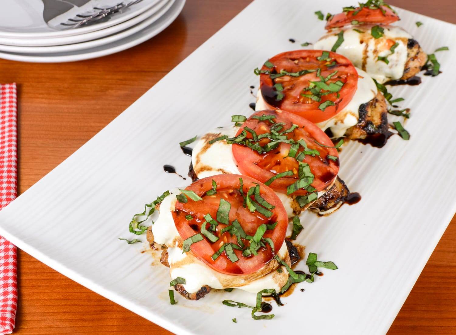 Baked Caprese Chicken Thighs