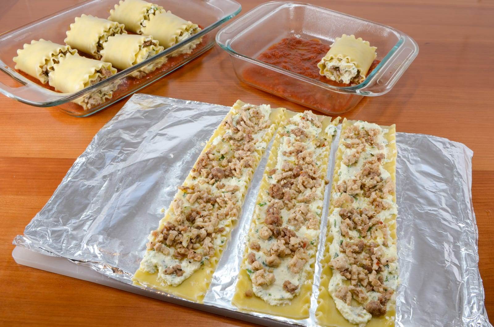 Chicken and Sausage Lasagna Roll-Ups