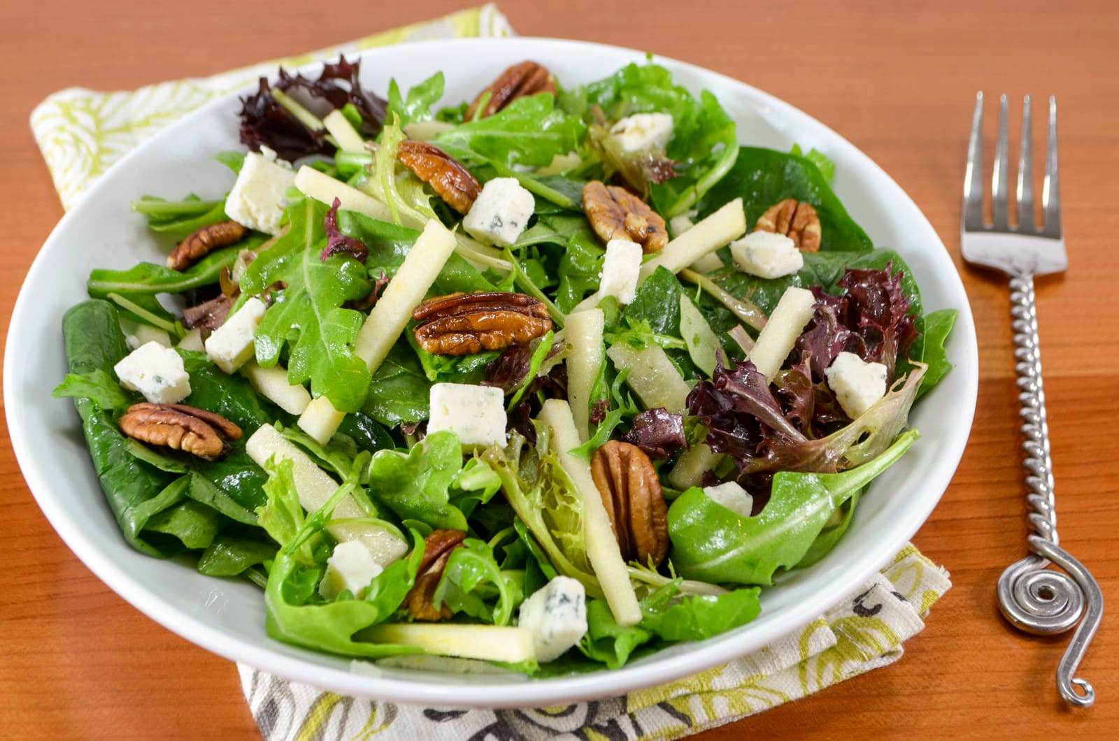 Autumn Salad with Apples, Toasted Pecans, and Gorgonzola