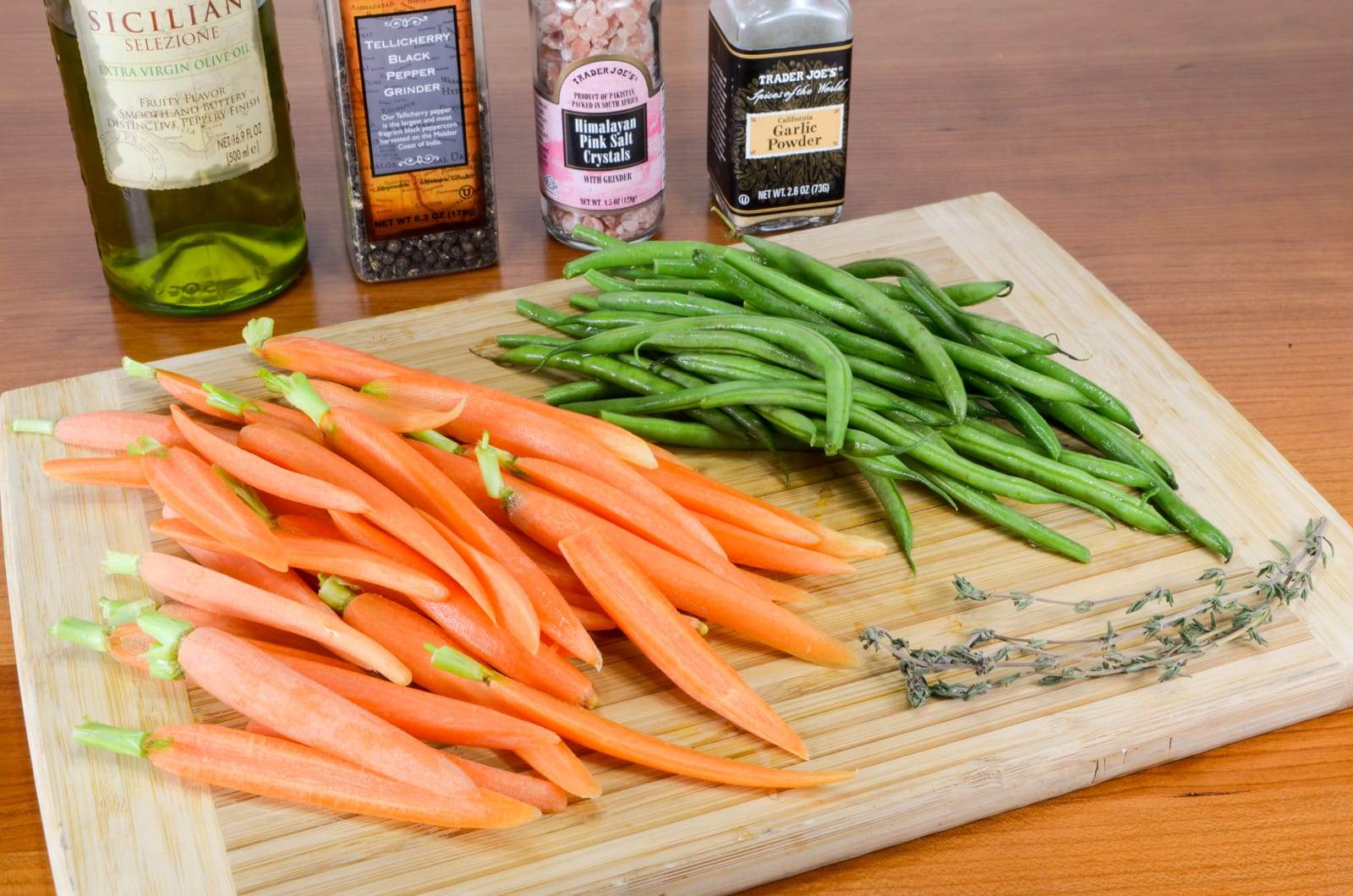 Simply Roasted Carrots and Green Beans