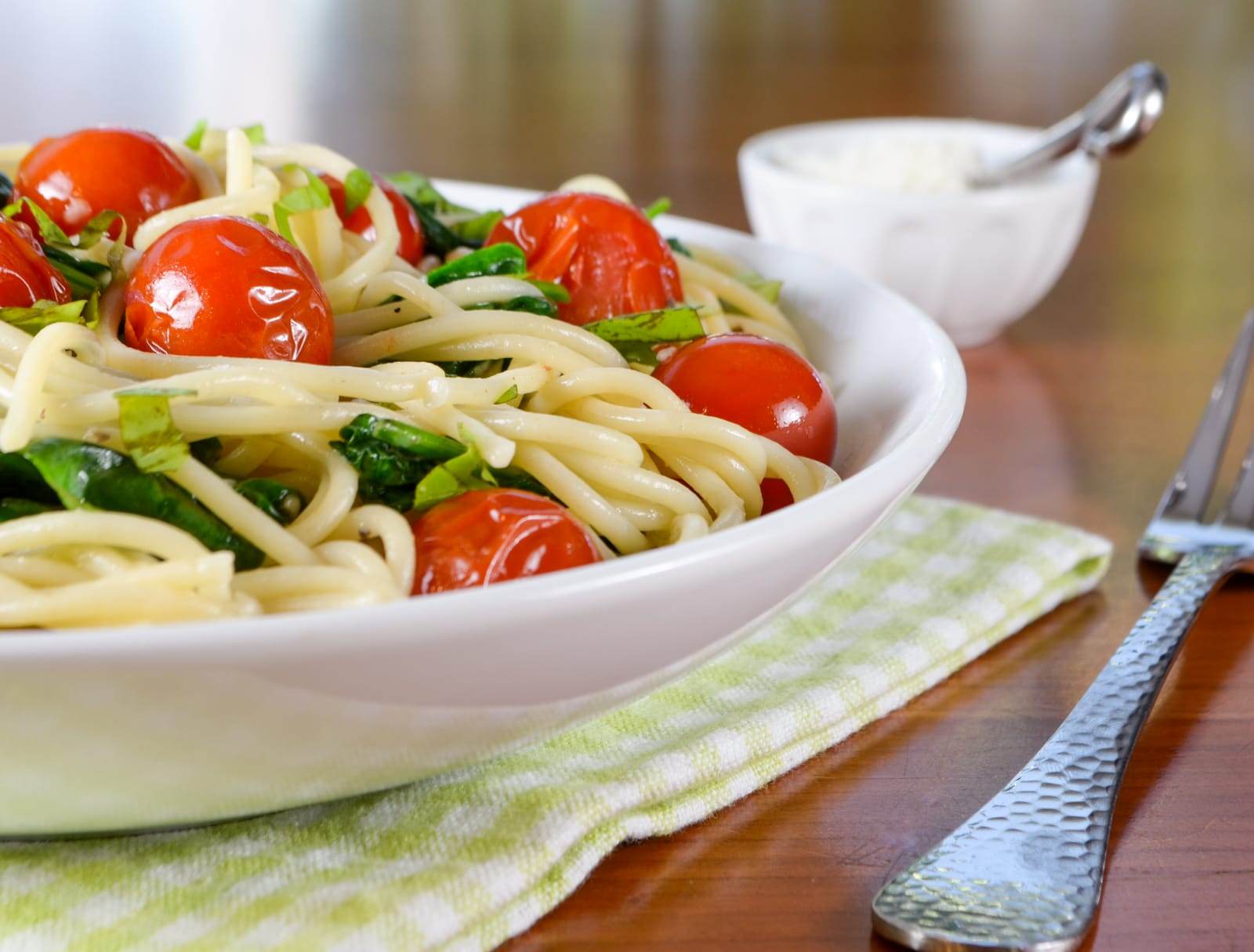 Spaghetti with Cherry Tomatoes, Spinach, Basil, and Parmesan