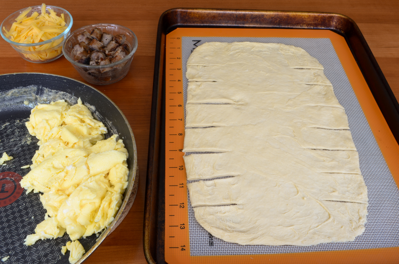 Sausage Cheddar Breakfast Braid