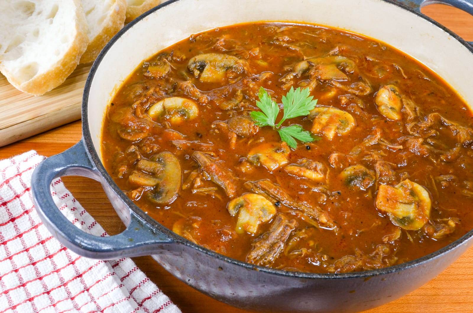 Rustic Slow-Simmered Mushroom and Meat Sauce