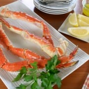 Steamed King Crab Legs with Garlic Butter and Lemon