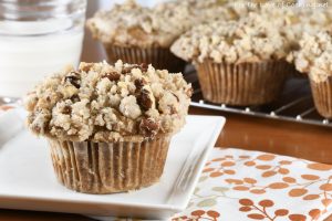 Caramelized Banana Muffins with Cinnamon Pecan Crumb Topping