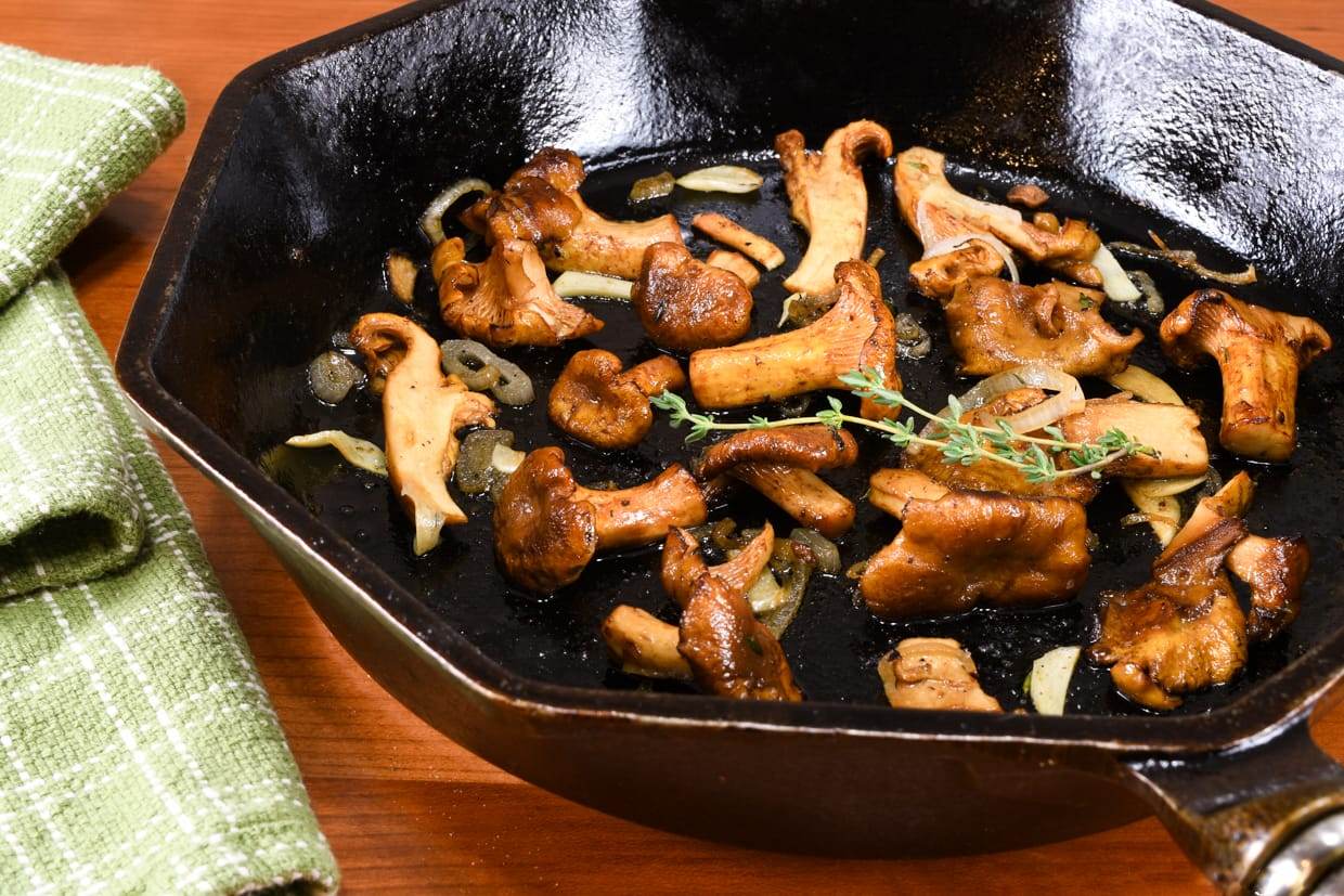 Roasted Chanterelle Mushrooms