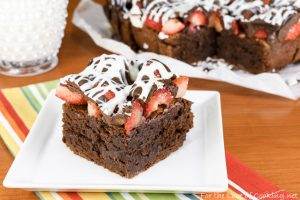 Chocolate Covered Strawberry Brownies