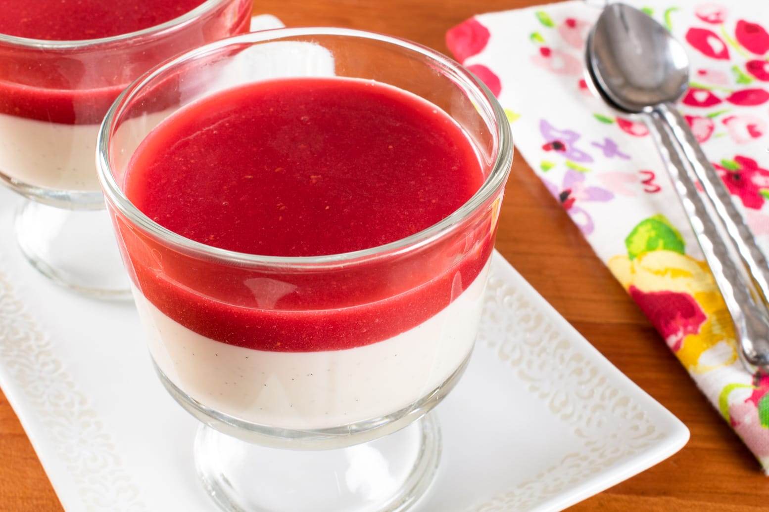 Panna Cotta with Raspberry Coulis