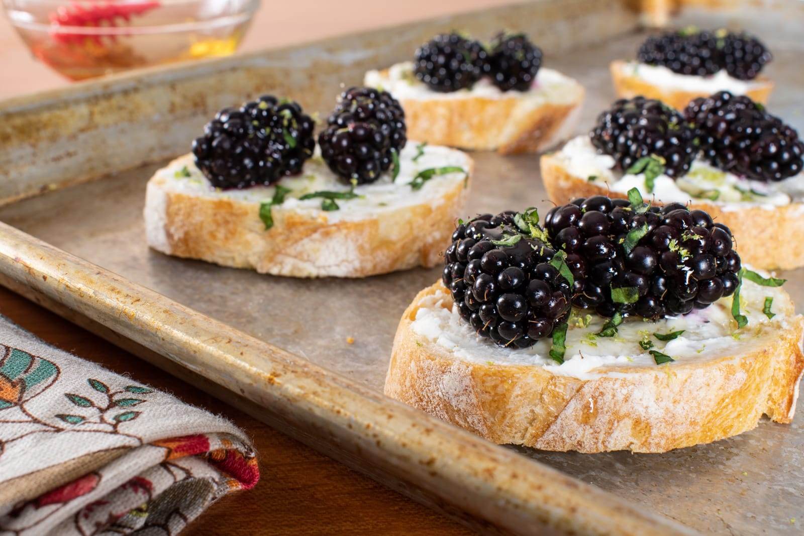 Blackberry Goat Cheese Crostini