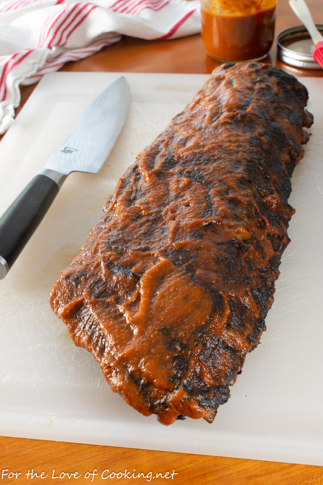 Oven-Roasted Baby Back Ribs with Barbecue Sauce