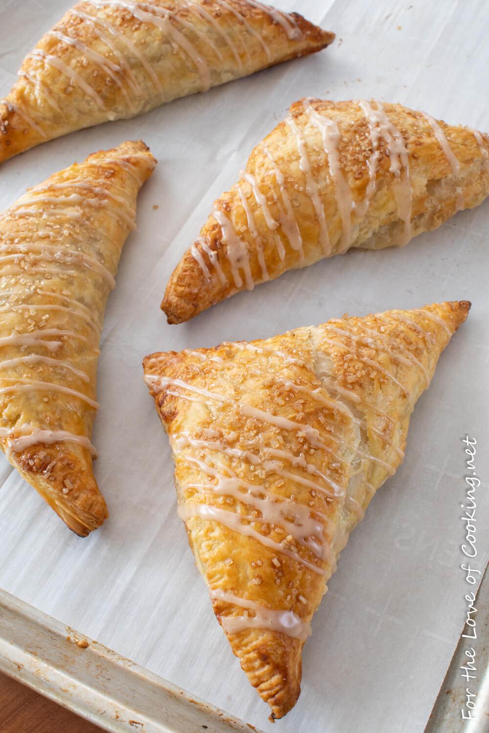 carbs in apple turnover