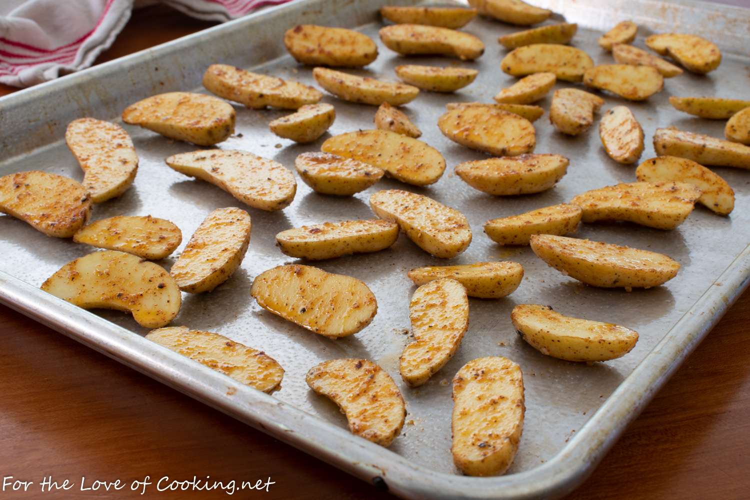 Roasted Spicy Fingerling Potatoes with Lemon-Garlic Aioli