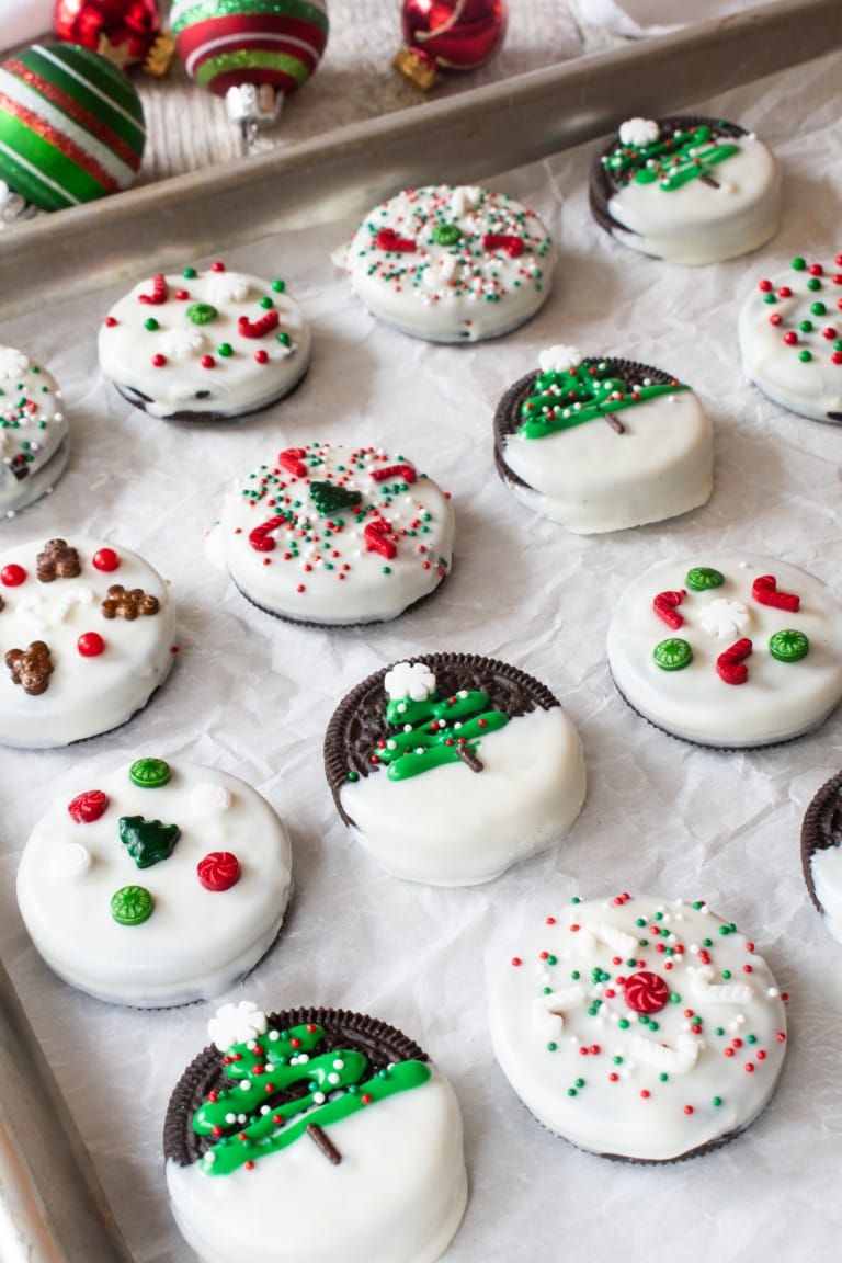 Christmas Oreos For the Love of Cooking