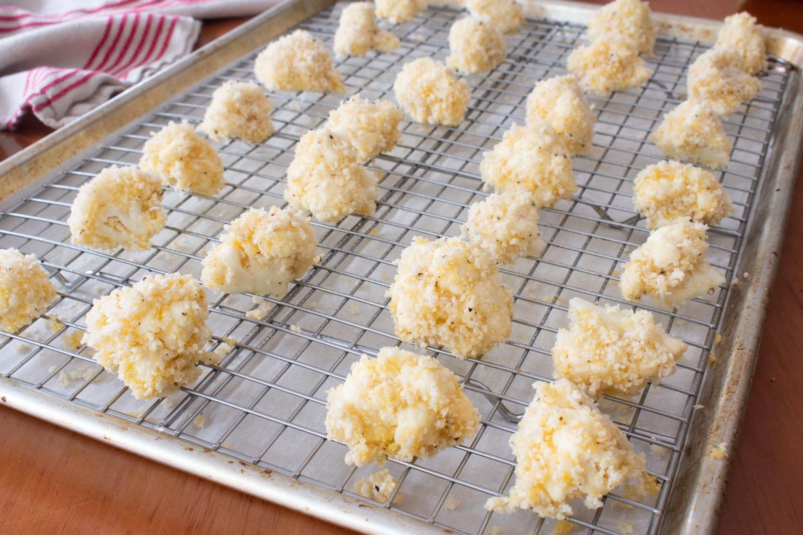 Baked Buffalo Cauliflower Bites