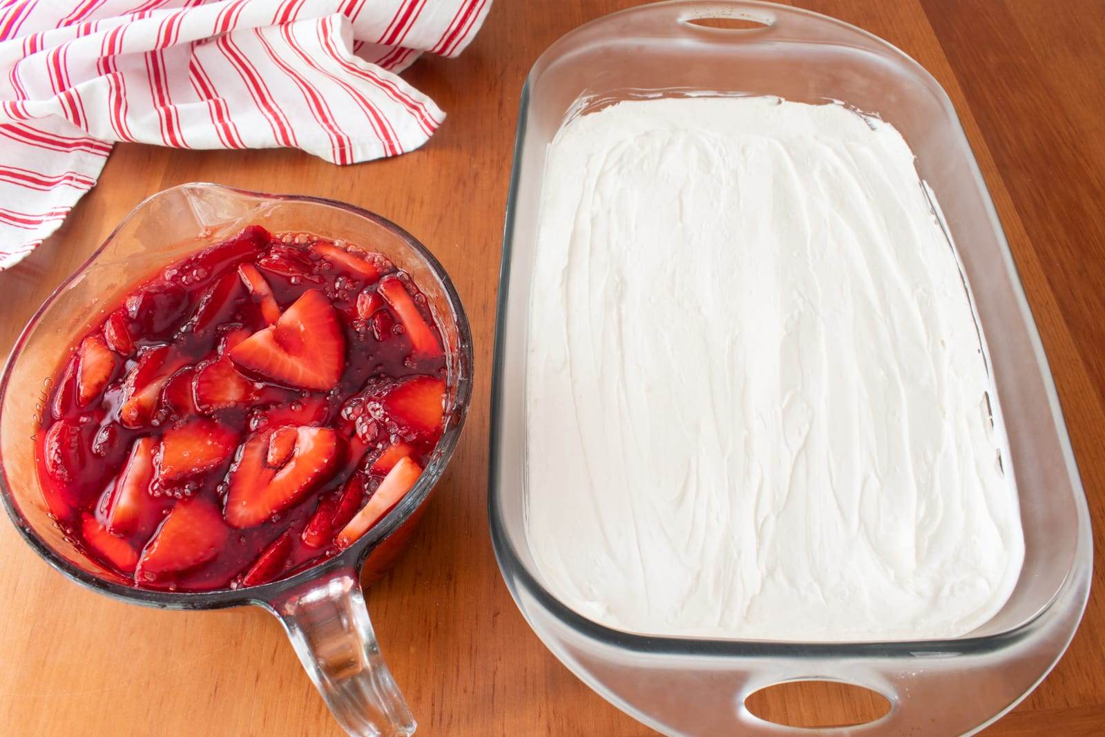 Strawberry Pretzel Salad