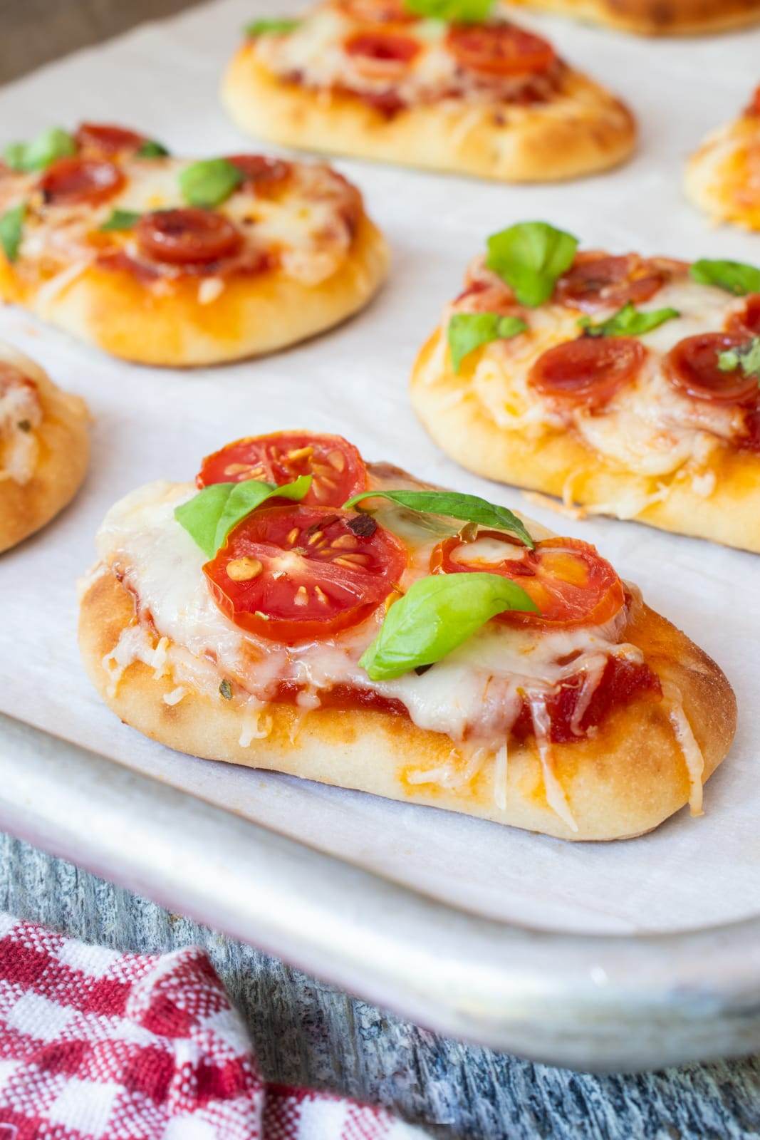 Mini Naan Pizzas