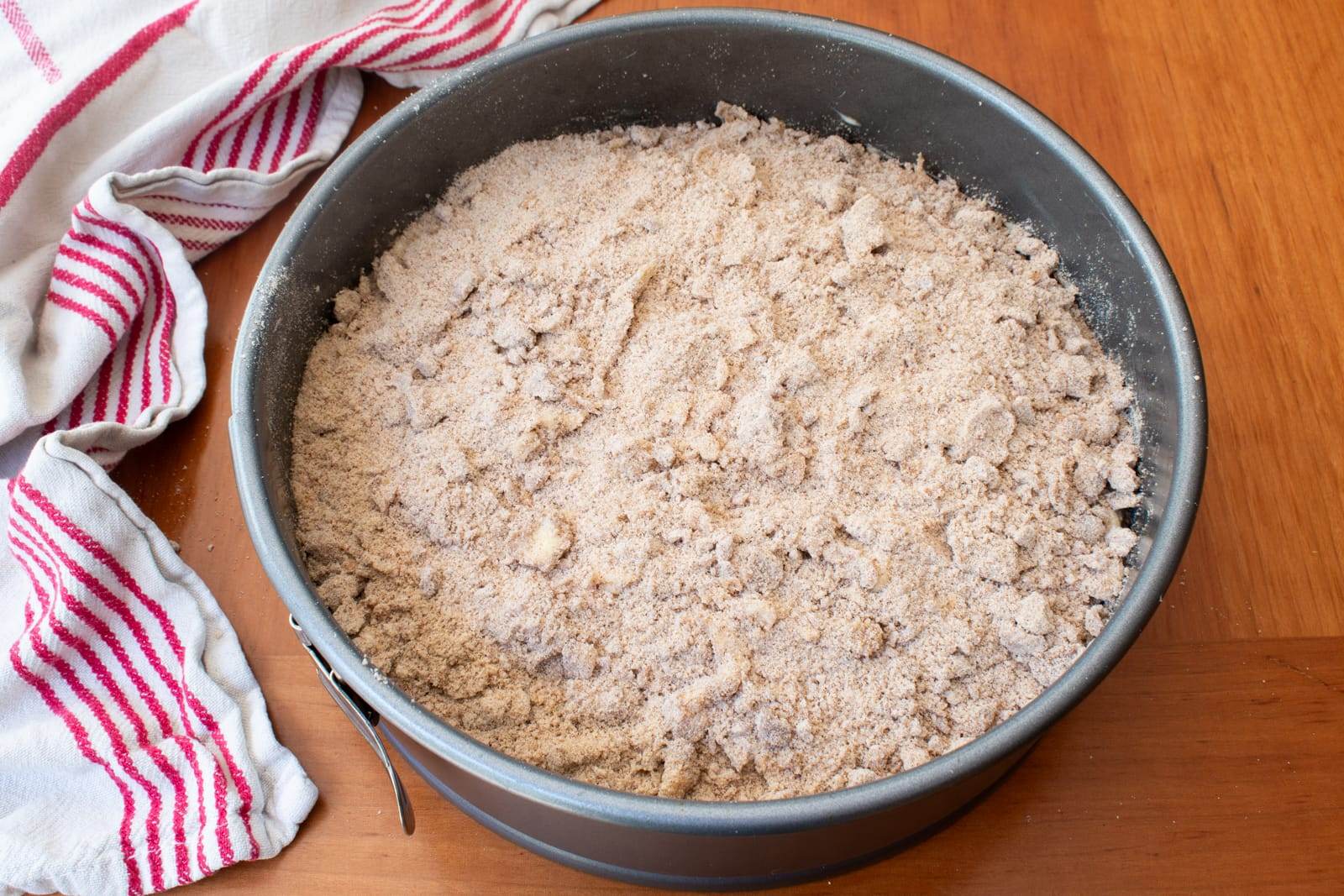 Berry Cream Cheese Crumb Cake