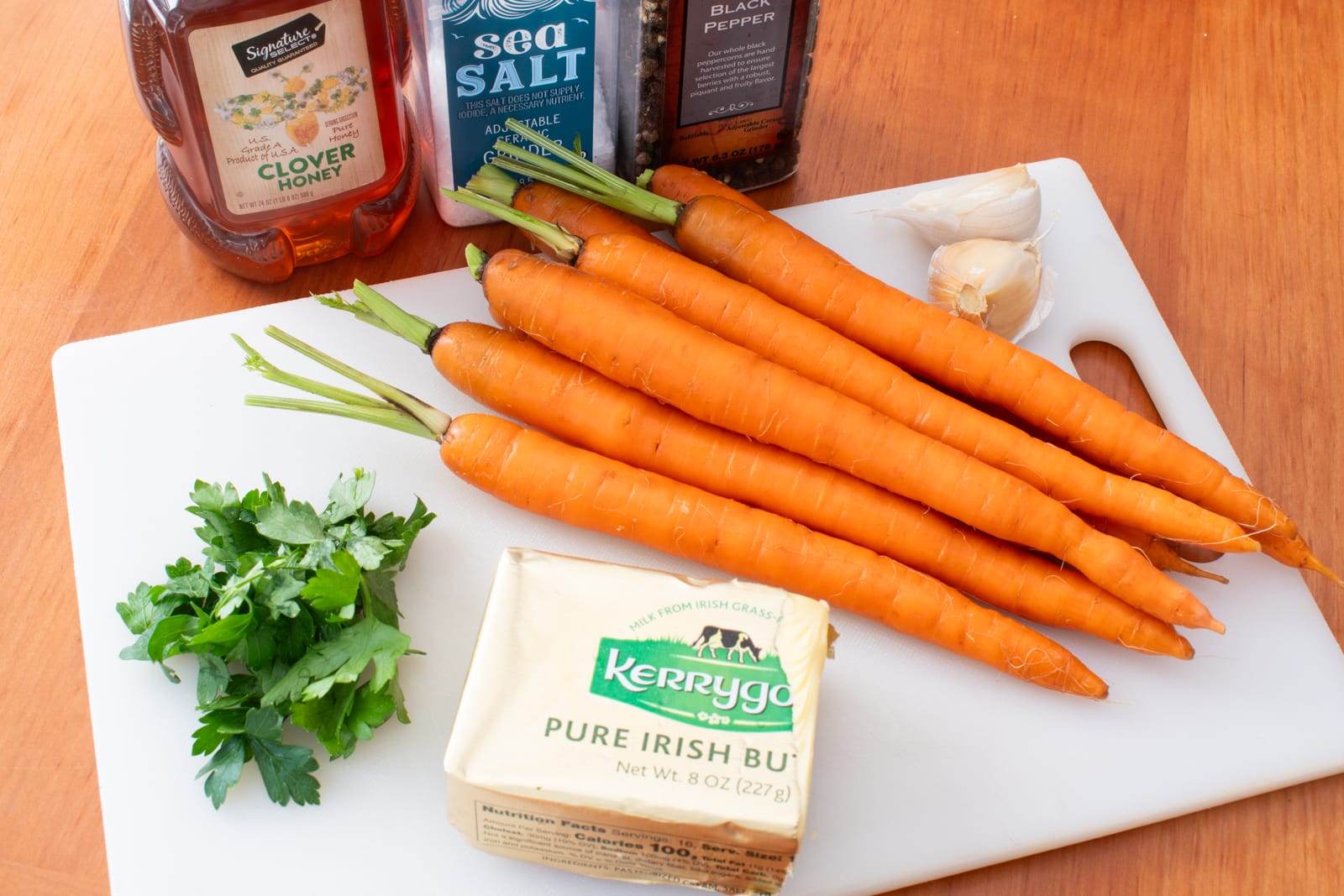 Honey Garlic Butter Roasted Carrots