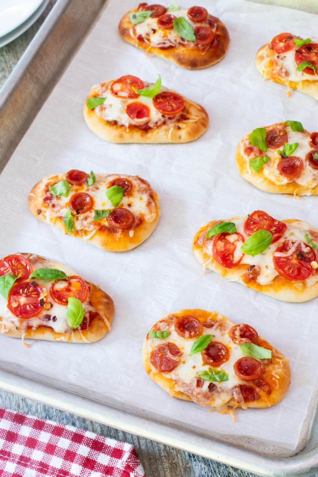 Mini Naan Pizzas