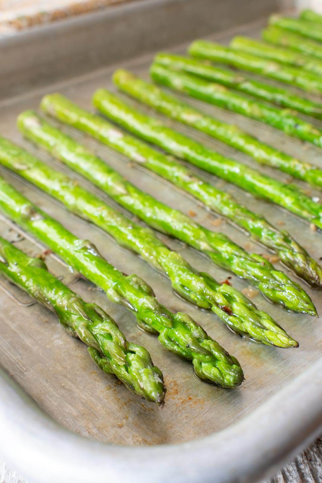 Garlic Butter Roasted Asparagus