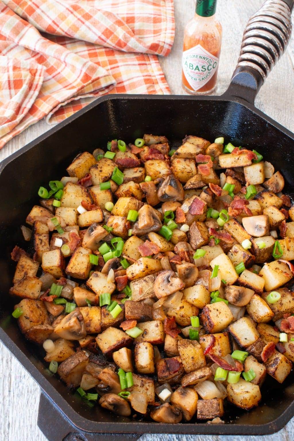 Skillet Potato Hash with Mushrooms and Bacon | For the Love of Cooking
