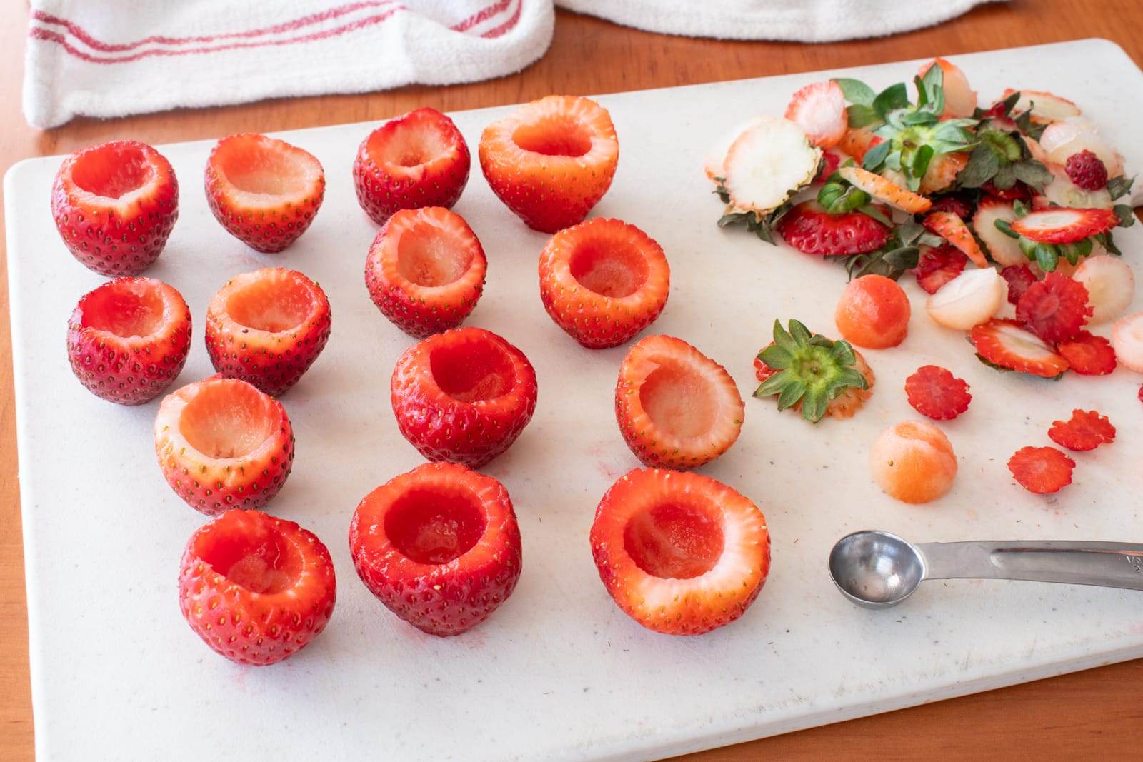 Cheesecake Stuffed Strawberries