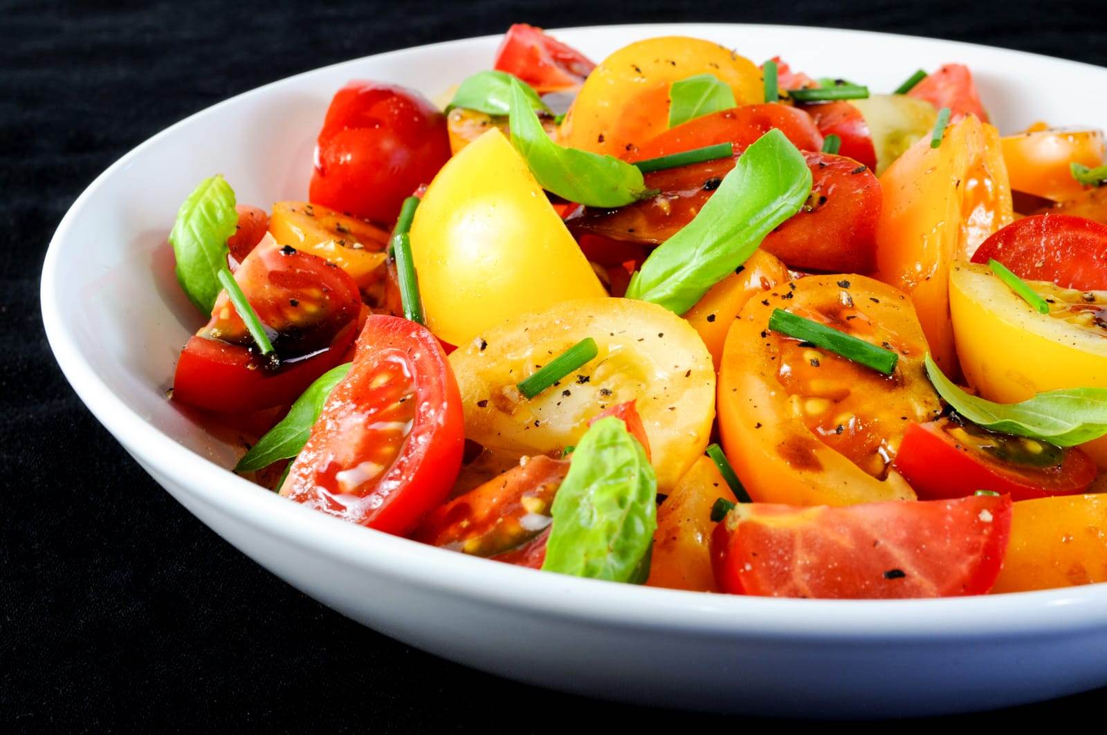 Tomato Salad with Fresh Herbs and Balsamic Reduction