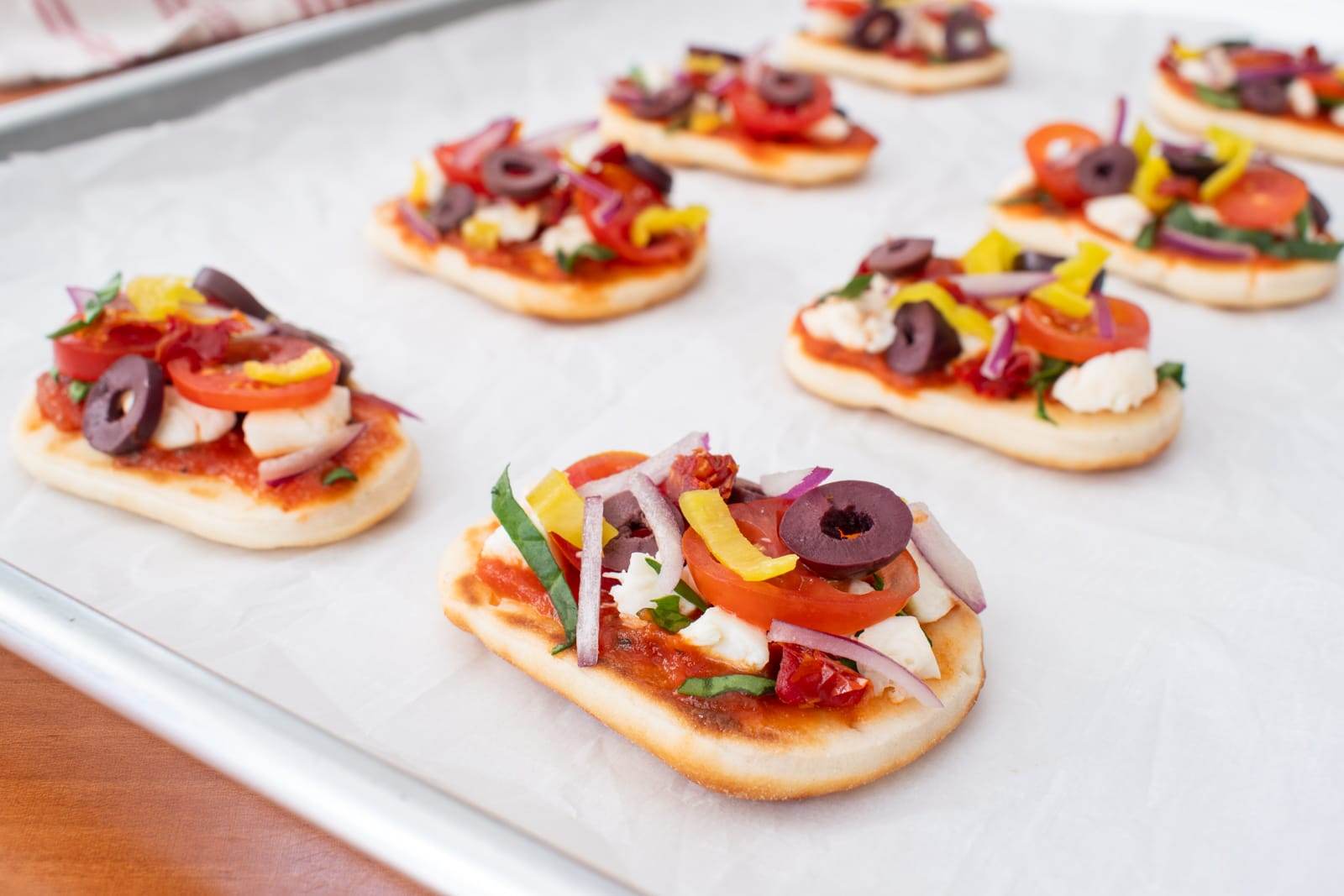 Mini Greek Naan Pizzas