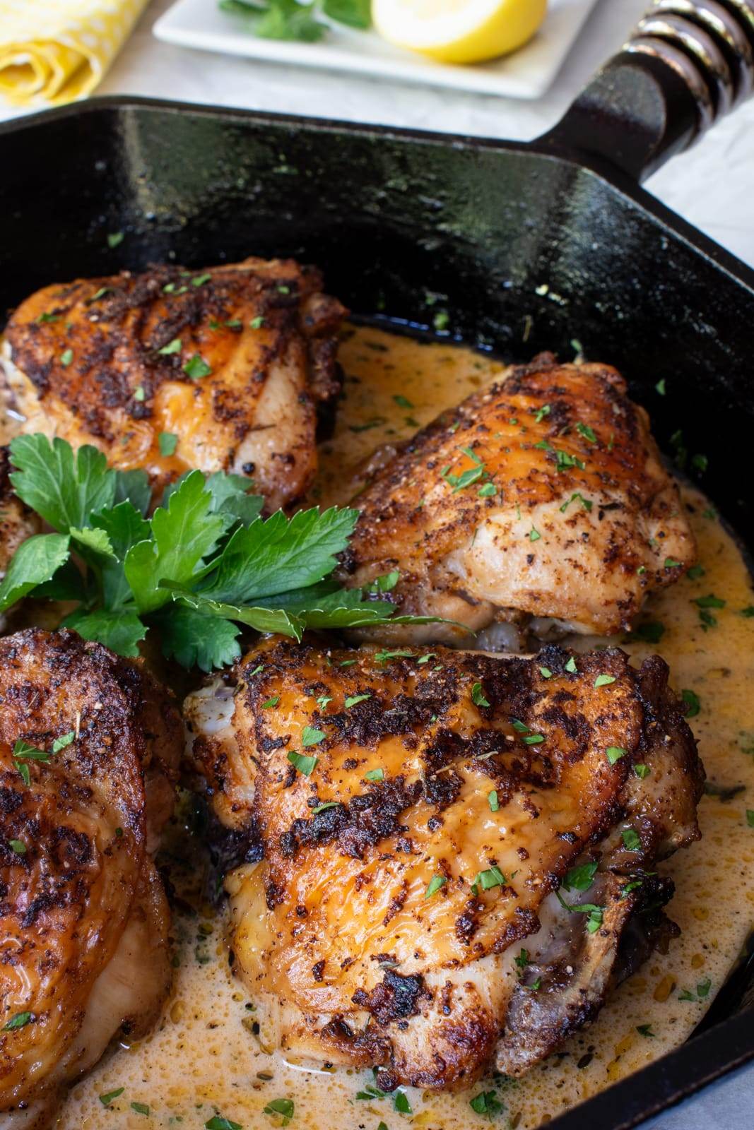 Easy Skillet Chicken Thighs