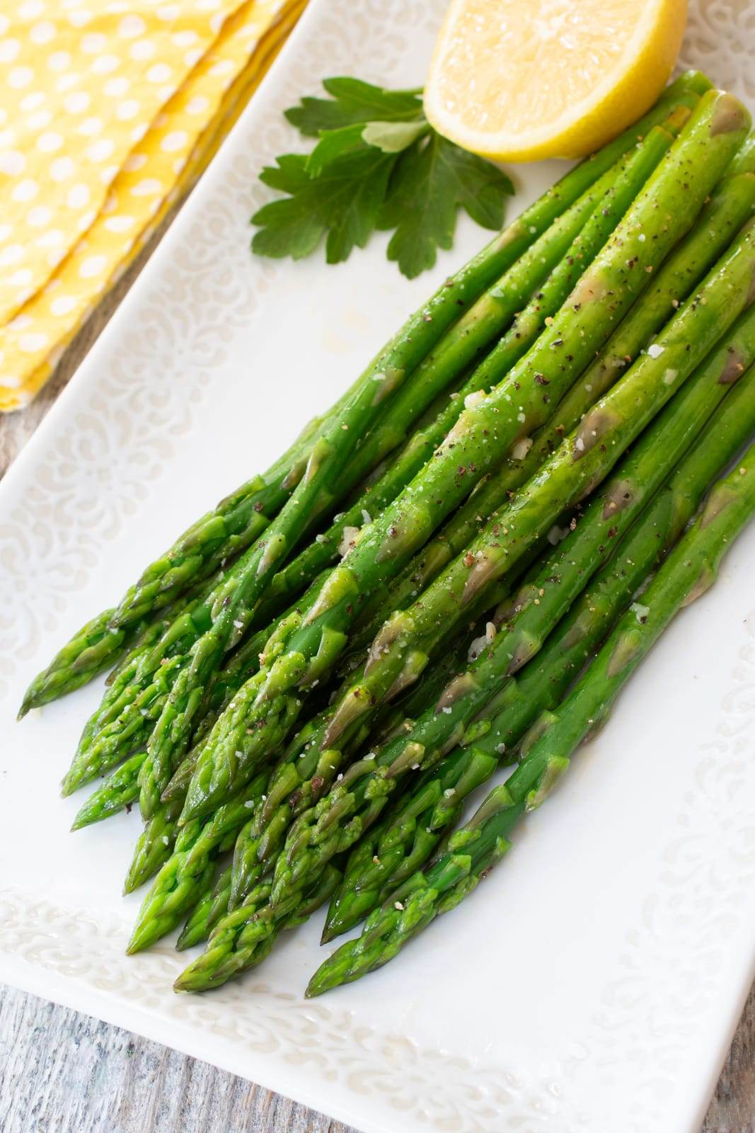 Lemon Garlic Asparagus