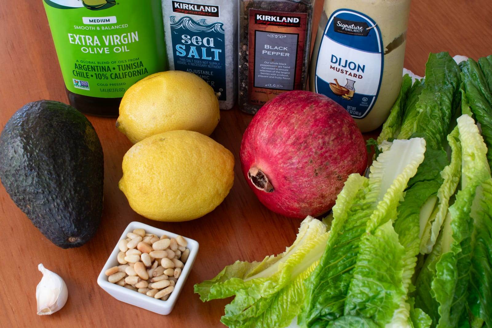 Lemony Romaine and Avocado Salad