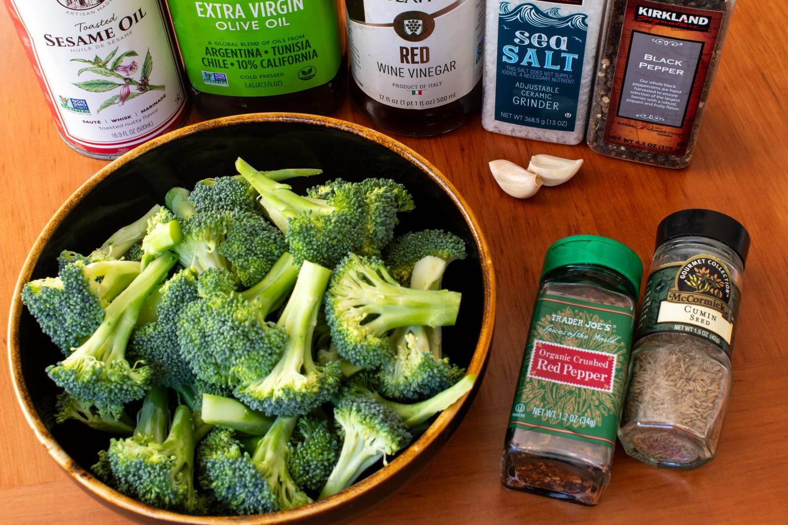 Broccoli Salad with Garlic and Sesame