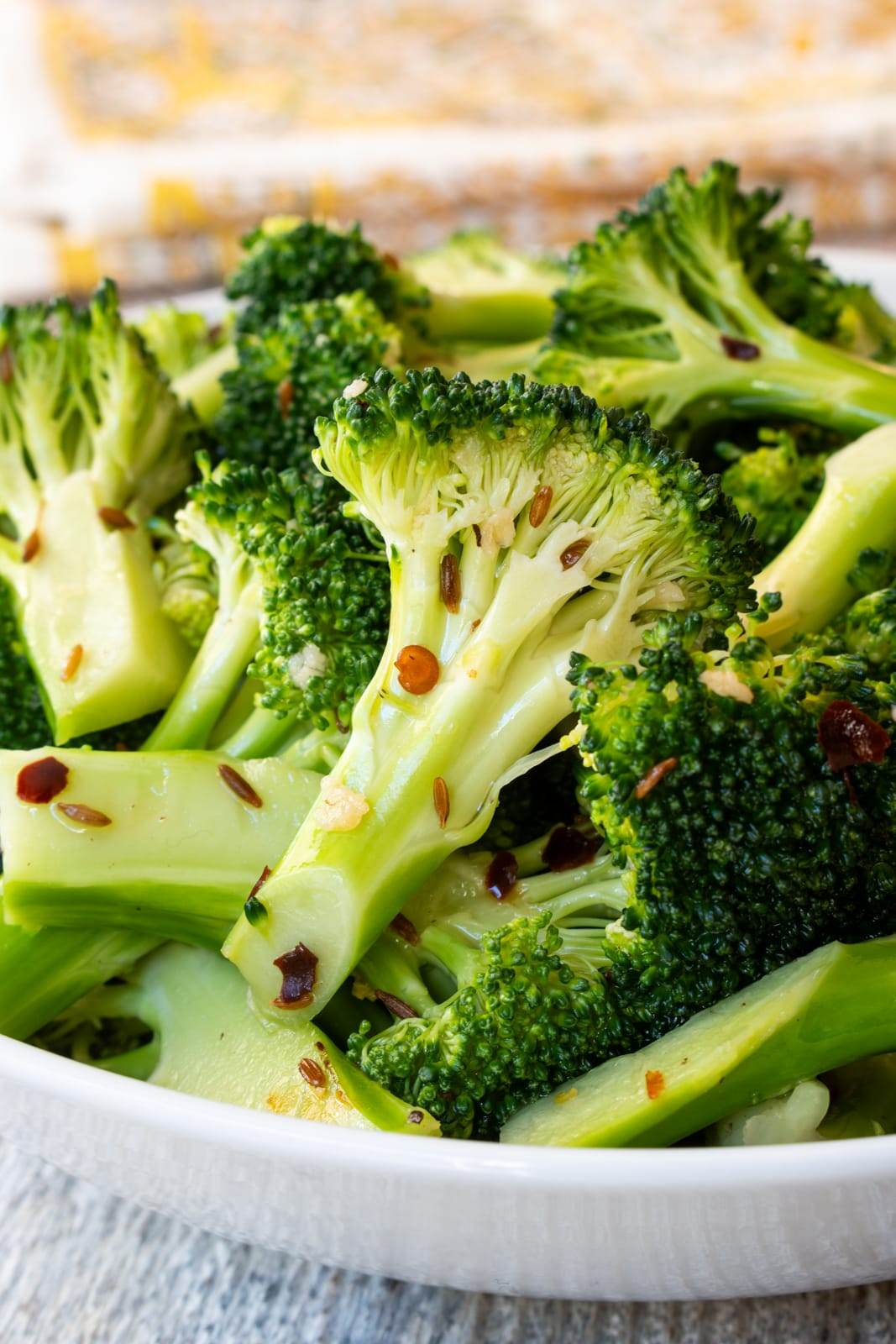 Broccoli Salad with Garlic and Sesame